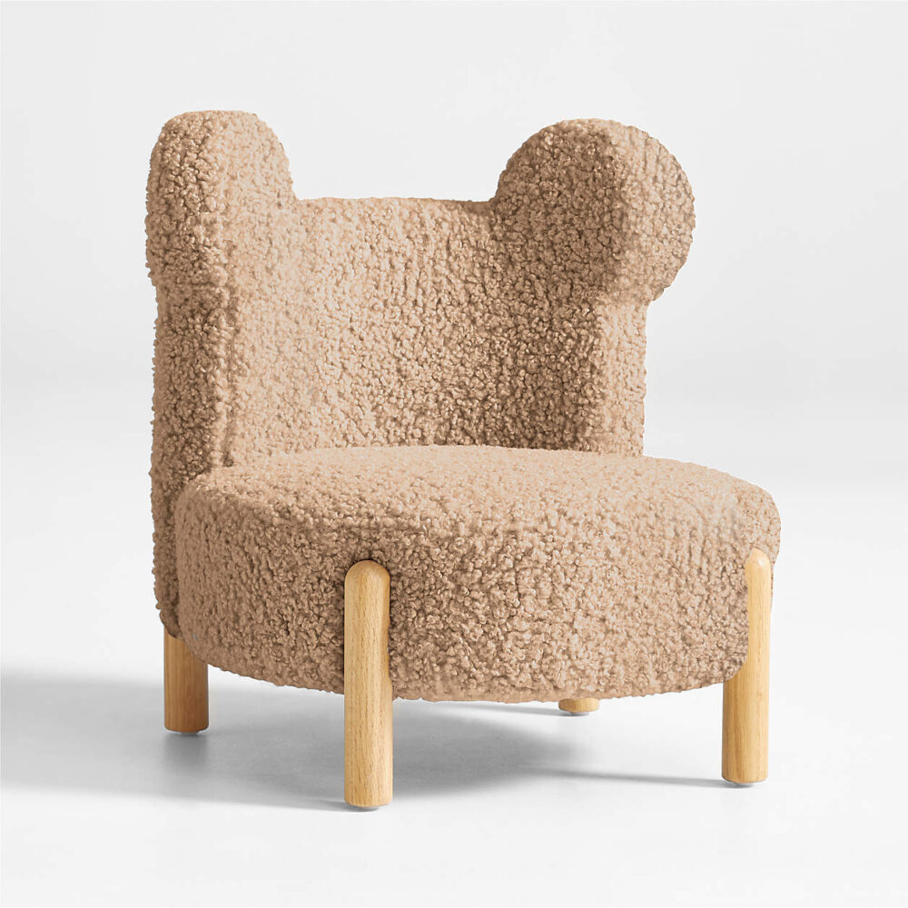 ⁦Sherpa Light Brown Bear Kids Play Chair⁩ - الصورة ⁦2⁩